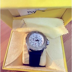 Invicta Model 4666 Sport Chronograph Watch Brand New